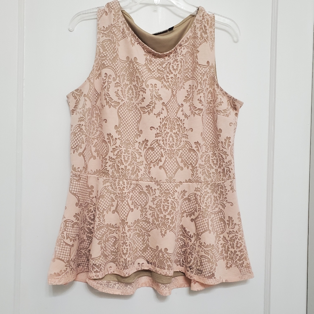 Apt 9 pink sleevless woman's top size L